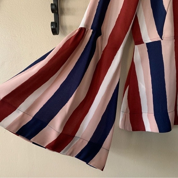 NWT BCBGMAXAZARIA Jeanne Striped Cabernet Blouse Boho Bell Sleeves Size Small - Picture 6 of 14